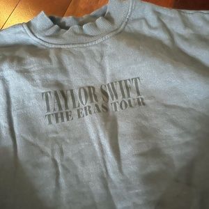 NWT Taylor Swift Eras Tour Blue Crewneck INTERNATIONAL DATES